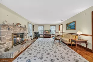 136 Henderson Rd, West Milford Twp., NJ 07460 - Photo 8
