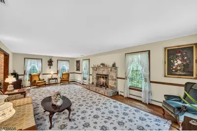 136 Henderson Rd, West Milford Twp., NJ 07460 - Photo 10