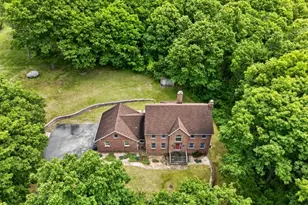 136 Henderson Rd, West Milford Twp., NJ 07460 - Photo 4