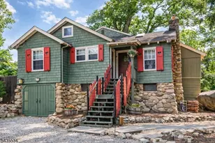 7 Woodbine Ln, Sparta Township, NJ 07871 - Photo 4