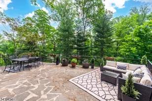 7 Woodbine Ln, Sparta Township, NJ 07871 - Photo 18