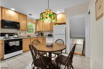 23 Ridge Ct, Cedar Grove, NJ 07009 - Photo 12