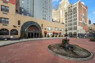 111 Mulberry St, Newark, NJ 07102 - Photo 2