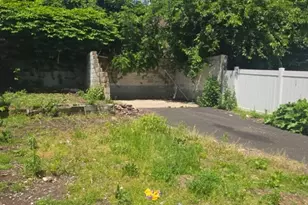 93 Lincoln Pl, Irvington, NJ 07111 - Photo 2