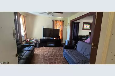 93 Lincoln Pl, Irvington, NJ 07111 - Photo 8