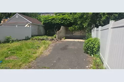 93 Lincoln Pl, Irvington, NJ 07111 - Photo 6