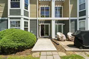 179 Northfield Rd, Bridgewater, NJ 08807 - Photo 32