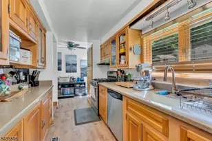 145 Millbrook Rd, Franklin Township, NJ 07882 - Photo 14