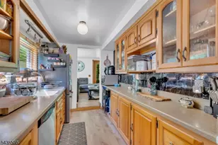 145 Millbrook Rd, Franklin Township, NJ 07882 - Photo 4