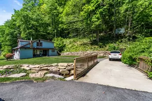 145 Millbrook Rd, Franklin Township, NJ 07882 - Photo 30