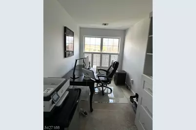 182 Brittany Ct #221, Clifton, NJ 07013 - Photo 22