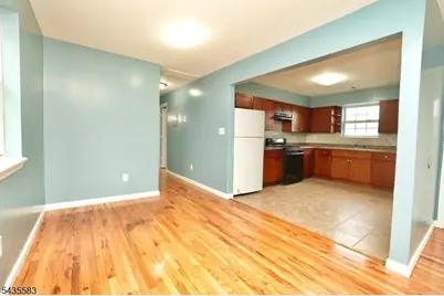 711 S 11th St, Newark, NJ 07103 - Photo 18