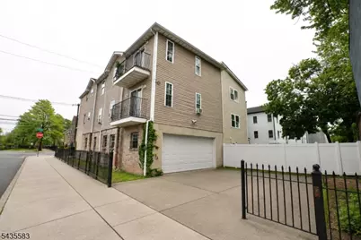 711 S 11th St, Newark, NJ 07103 - Photo 30