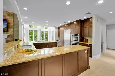 127 Waughaw Rd, Montville Township, NJ 07082 - Photo 12