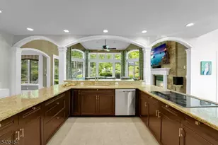 127 Waughaw Rd, Montville Township, NJ 07082 - Photo 14