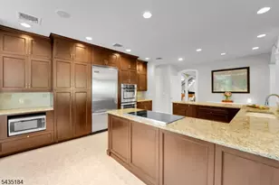 127 Waughaw Rd, Montville Township, NJ 07082 - Photo 12
