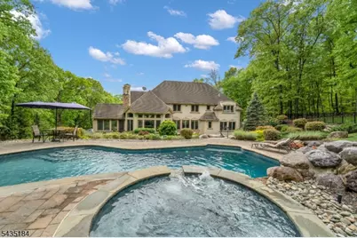 127 Waughaw Rd, Montville Township, NJ 07045 - Photo 1