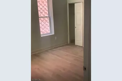 24 Sanford St, Trenton, NJ 08618 - Photo 4