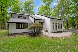1 Fernwood Rd, Warren Township, NJ 07059 - Photo 1