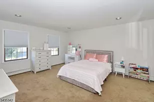 400 Madison Hill Rd, Clark Township, NJ 07066 - Photo 24