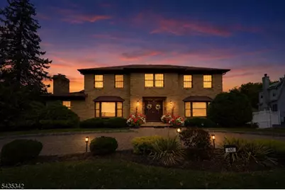 400 Madison Hill Rd, Clark Township, NJ 07066 - Photo 2