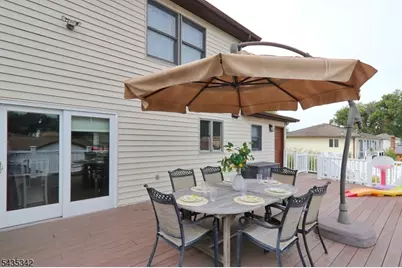 400 Madison Hill Rd, Clark Township, NJ 07066 - Photo 42
