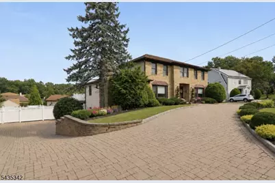 400 Madison Hill Rd, Clark Township, NJ 07066 - Photo 4