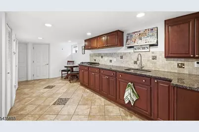 13-33 George St 2X, Fair Lawn, NJ 07410 - Photo 38