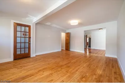 157 Forest St #1, Montclair Twp., NJ 07042 - Photo 12