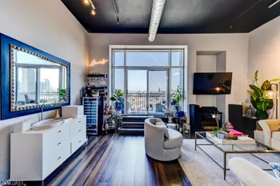 689 Luis Munoz Marin Blvd #1010, Jersey City, NJ 07310 - Photo 8