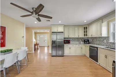 20 Riverview Cir, Little Falls Township, NJ 07424 - Photo 14