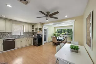 20 Riverview Cir, Little Falls Township, NJ 07424 - Photo 10