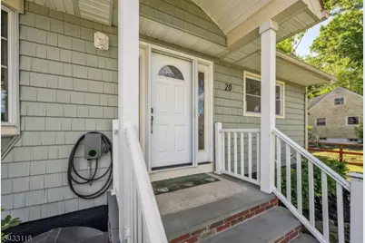 20 Riverview Cir, Little Falls Township, NJ 07424 - Photo 4