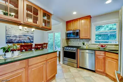110 Woodland Rd, New Providence, NJ 07974 - Photo 12