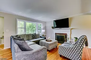 110 Woodland Rd, New Providence, NJ 07974 - Photo 6