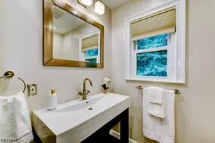 110 Woodland Rd, New Providence, NJ 07974 - Photo 20