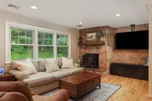 383 Tunnel Rd, Bethlehem Township, NJ 08802 - Photo 10
