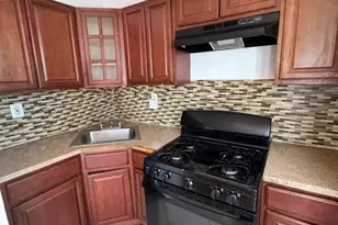 784 S 19th St, Newark, NJ 07103 - Photo 8