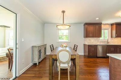 194 Whippany Rd, Hanover Township, NJ 07981 - Photo 10