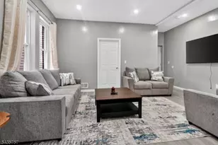 72 Seymour Ave, Newark, NJ 07108 - Photo 12