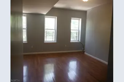 346 Sussex Ave, Newark, NJ 07107 - Photo 10