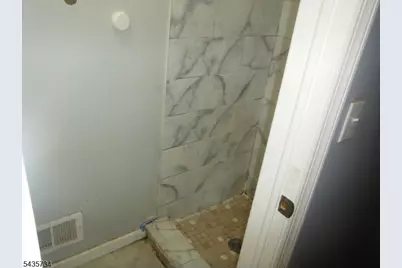 346 Sussex Ave, Newark, NJ 07107 - Photo 4