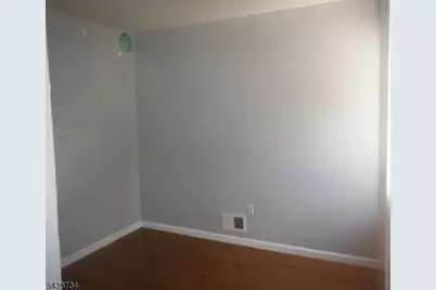 346 Sussex Ave, Newark, NJ 07107 - Photo 12