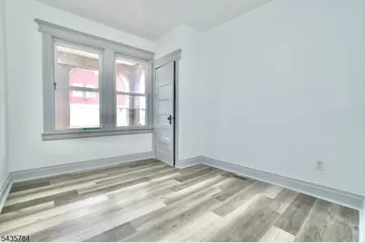 240-242 Sunset Ave, Newark, NJ 07106 - Photo 8