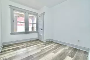 240-242 Sunset Ave, Newark, NJ 07106 - Photo 8