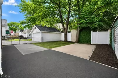 240-242 Sunset Ave, Newark, NJ 07106 - Photo 12