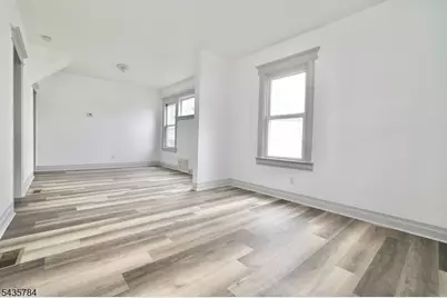 240-242 Sunset Ave, Newark, NJ 07106 - Photo 6