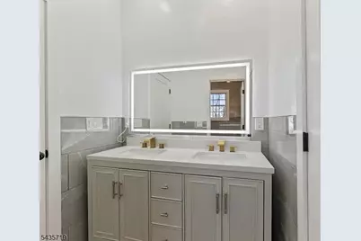 1855 Woodland Ave, Edison, NJ 08820 - Photo 18