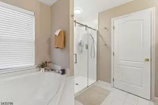 434 Hamilton Dr, Greenwich Township, NJ 08886 - Photo 16