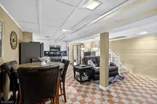 13 Front St, North Arlington, NJ 07031 - Photo 20